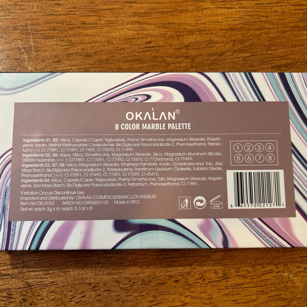 Make Up Bundle - Picture 6 of 8